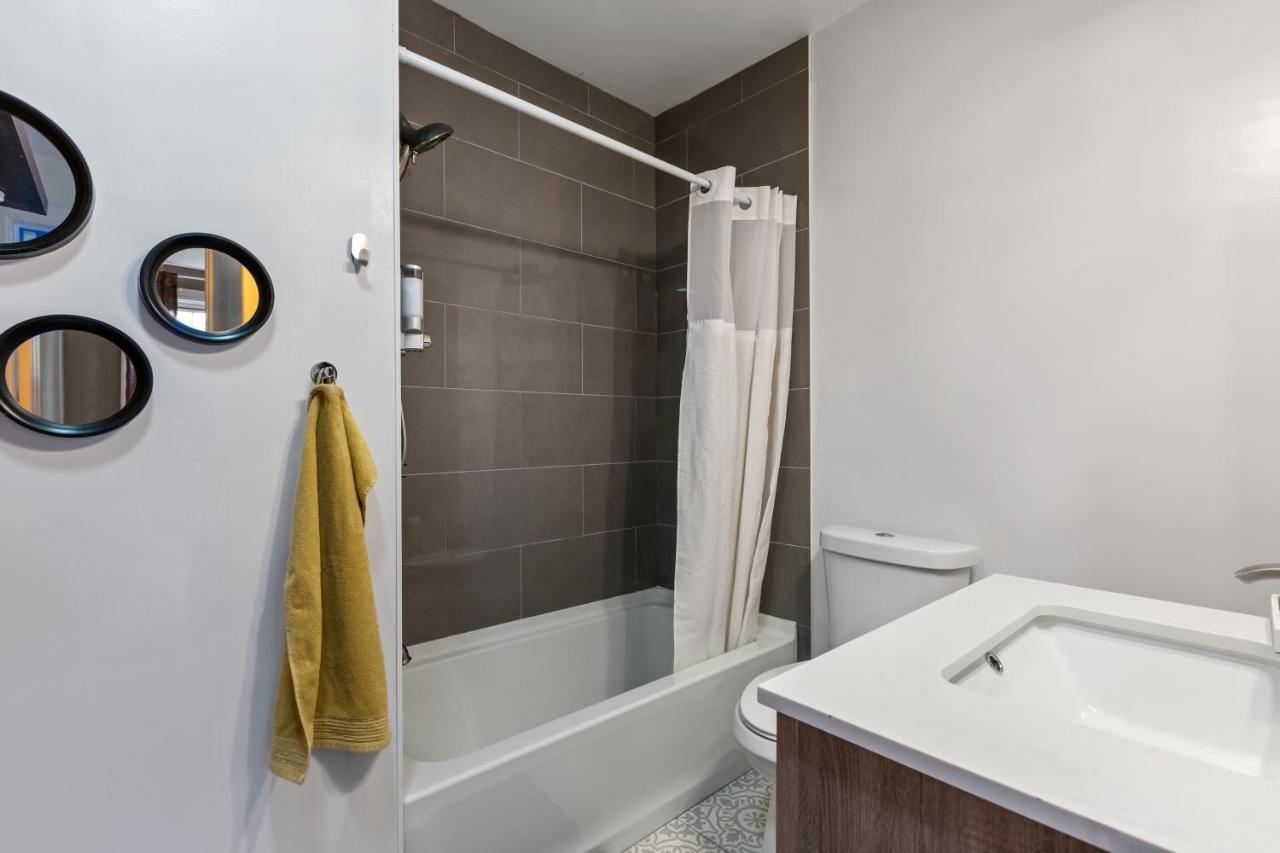 Pristine Townhouse With Rooftop Deck Near Canton! Baltimore Zewnętrze zdjęcie