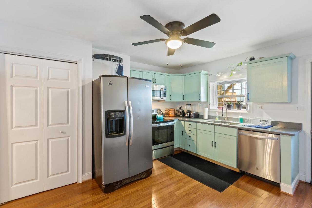 Pristine Townhouse With Rooftop Deck Near Canton! Baltimore Zewnętrze zdjęcie
